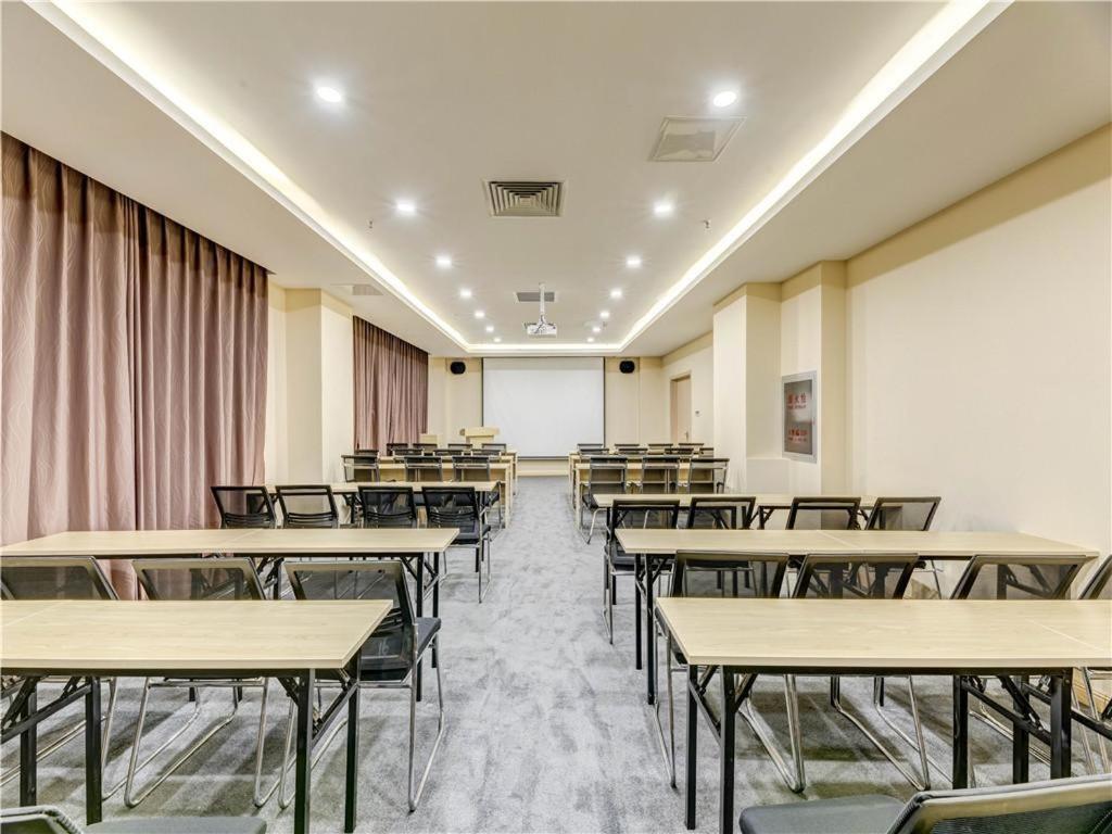 Lavande Hotel Tangshan Convention And Exhibition Yuanyang City Εξωτερικό φωτογραφία